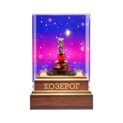 Статуэтка из янтаря и бронзы "Знак Зодиака Козерог".