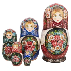 Матрешка "Цветы" 5 мест.