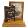 Книга-миниатюра на подставке "Купечество. Богатство и щедрость".