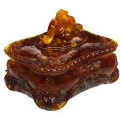 Шкатулка из янтаря "Рококо".