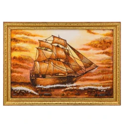 Картина янтарная "Корабль-парусник" 60х40 см.