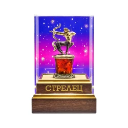 Статуэтка из янтаря и бронзы "Знак Зодиака Стрелец".